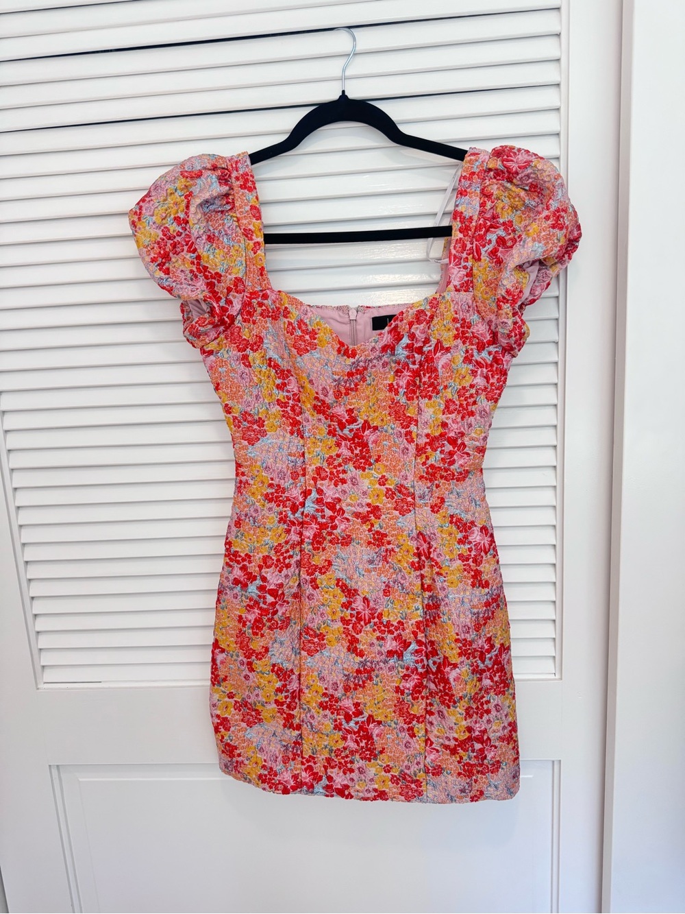 Lulus Floral Jacquard Puff-Sleeve Mini Dress - Picture 5 of 6